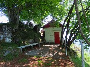 69 Rif. G.E.S.P. in vetta al Monte Zucco.